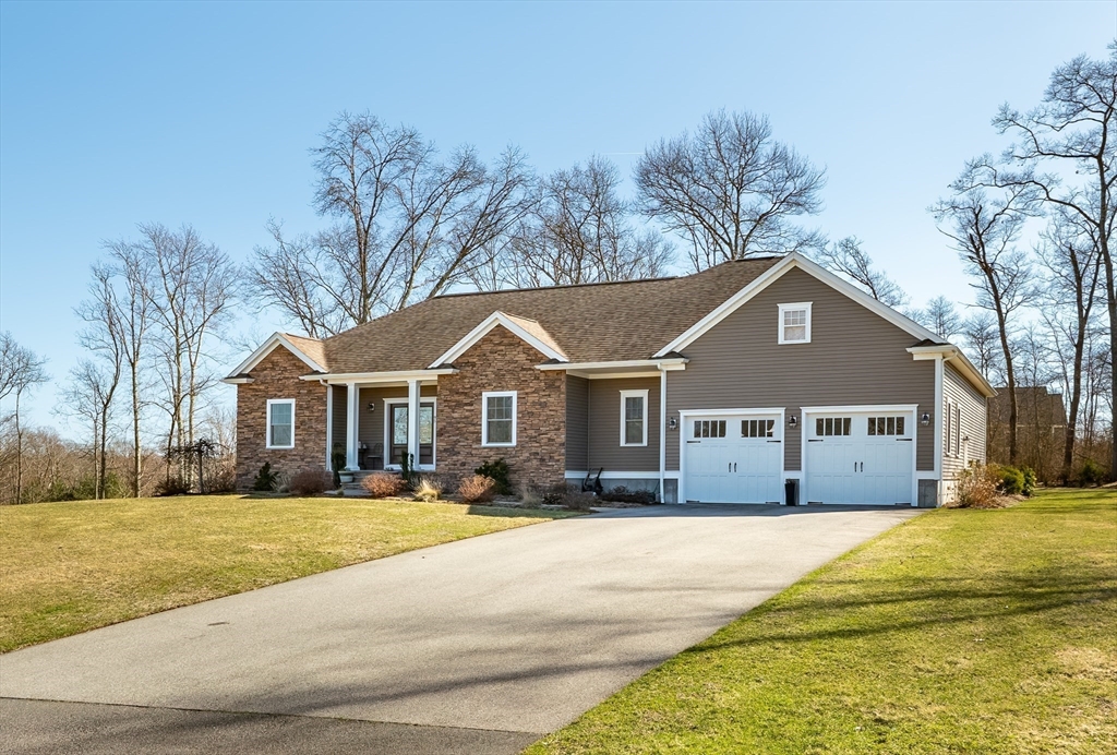 95 Winslow Way, Swansea, Massachusetts, 3 Bedrooms Bedrooms, 6 Rooms Rooms,2 BathroomsBathrooms,Residential,For Sale,Winslow Way,73349864