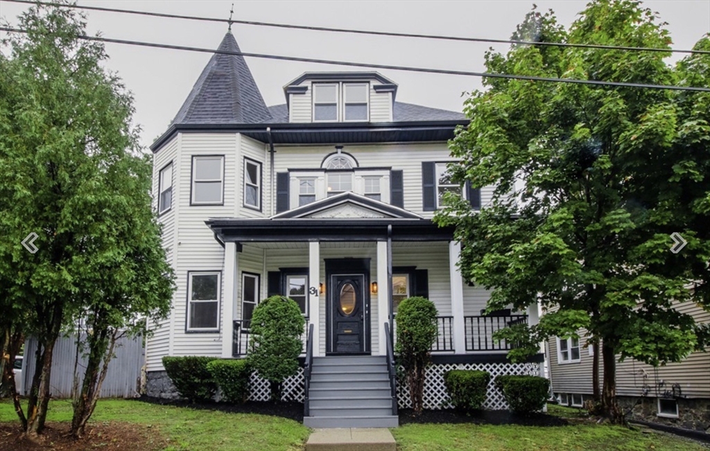 31 Garland St, Chelsea, Massachusetts, 2 Bedrooms Bedrooms, 4 Rooms Rooms,1 BathroomBathrooms,Residential Lease,For Rent,Garland St,73472740