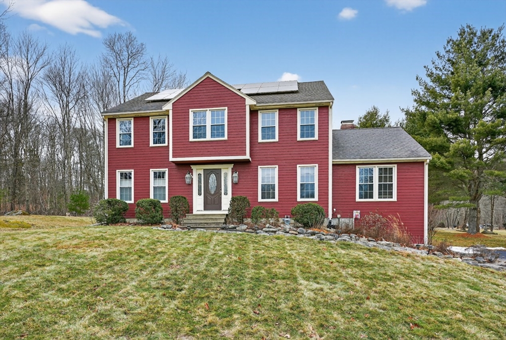 1 Westfield, Hopkinton, Massachusetts, 4 Bedrooms Bedrooms, 8 Rooms Rooms,2.5 BathroomsBathrooms,Residential,For Sale,Westfield,73468923