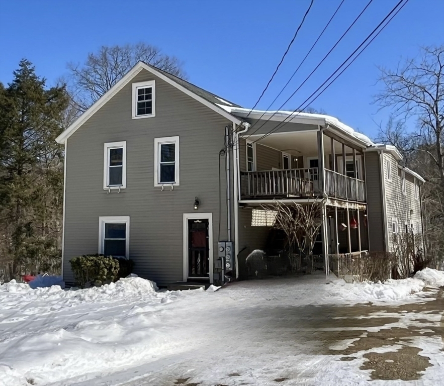 30 Willard Rd, Sturbridge, Massachusetts, 2 Bedrooms Bedrooms, 5 Rooms Rooms,1 BathroomBathrooms,Residential Lease,For Rent,Willard Rd,73481286