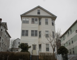 91 Perry Ave, Worcester, Massachusetts, 3 Bedrooms Bedrooms, 8 Rooms Rooms,1 BathroomBathrooms,Residential Lease,For Rent,Perry Ave,73494290