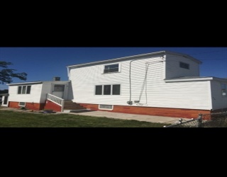 48 Shawmut St, Revere, Massachusetts, 3 Bedrooms Bedrooms, 4 Rooms Rooms,1 BathroomBathrooms,Residential Lease,For Rent,Shawmut St,73494310