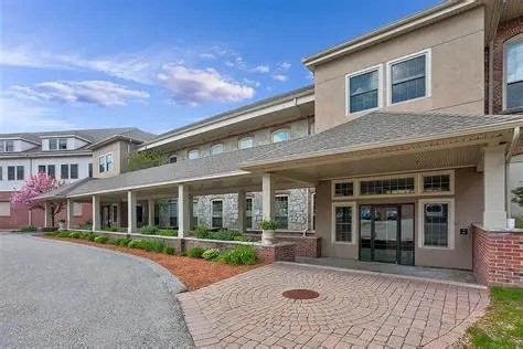 12 Brookside Rd, Westford, Massachusetts, 1 Bedroom Bedrooms, 3 Rooms Rooms,1 BathroomBathrooms,Residential,For Sale,Brookside Rd,73494321