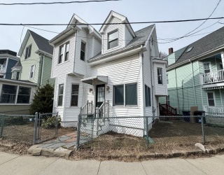 23 Kingston St, Somerville, Massachusetts, 4 Bedrooms Bedrooms, 7 Rooms Rooms,2 BathroomsBathrooms,Residential,For Sale,Kingston St,73494393