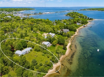 94 Weaver Lane, Tisbury, Massachusetts, 4 Bedrooms Bedrooms, 8 Rooms Rooms,3 BathroomsBathrooms,Residential,For Sale,Weaver Lane,73494430 94 Weaver Lane, Tisbury, Massachusetts, 4 Bedrooms Bedrooms, 8 Rooms Rooms,3 BathroomsBathrooms,Residential,For Sale,Weaver Lane,73494430