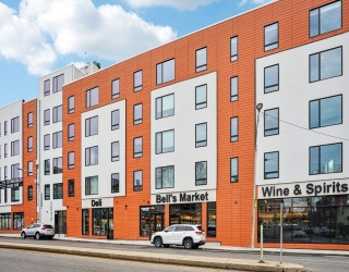 256 Dorchester Street, Boston, Massachusetts, 2 Bedrooms Bedrooms, 4 Rooms Rooms,2 BathroomsBathrooms,Residential,For Sale,Dorchester Street,73494493