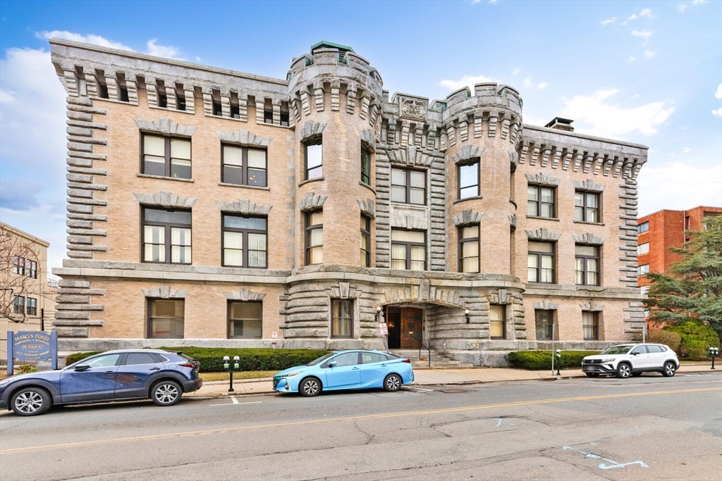 92 High Street, Medford, Massachusetts, ,Commercial Sale,For Sale,High Street,73494494