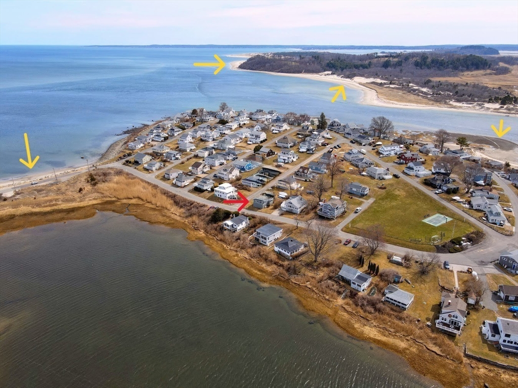 12 Cove Road, Ipswich, Massachusetts, 3 Bedrooms Bedrooms, 6 Rooms Rooms,1 BathroomBathrooms,Residential Lease,For Rent,Cove Road,73494600