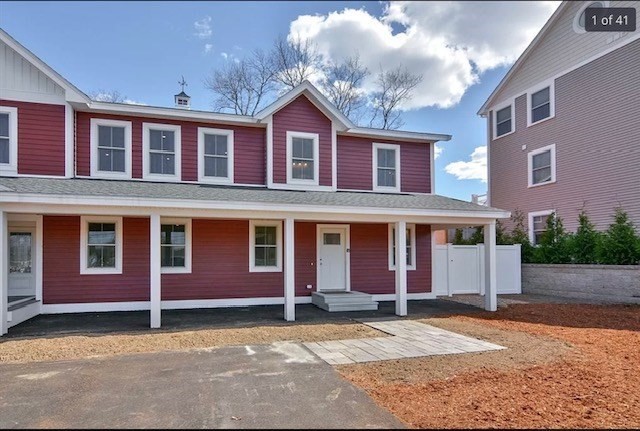 126-128 High St, Ipswich, Massachusetts, 3 Bedrooms Bedrooms, 7 Rooms Rooms,2.5 BathroomsBathrooms,Residential,For Sale,High St,73494532