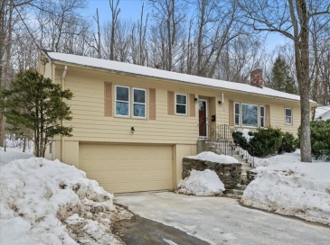 28 Lynnwood Ln, Worcester, Massachusetts, 3 Bedrooms Bedrooms, 7 Rooms Rooms,2 BathroomsBathrooms,Residential,For Sale,Lynnwood Ln,73478511 28 Lynnwood Ln, Worcester, Massachusetts, 3 Bedrooms Bedrooms, 7 Rooms Rooms,2 BathroomsBathrooms,Residential,For Sale,Lynnwood Ln,73478511