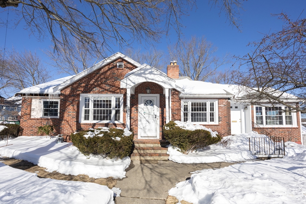 22 Exchange St., Holliston, Massachusetts, 3 Bedrooms Bedrooms, 8 Rooms Rooms,1.5 BathroomsBathrooms,Residential Lease,For Rent,Exchange St.,73474829