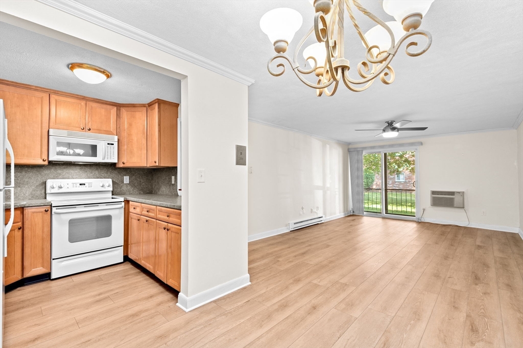 79 Fountain Lane, Weymouth, Massachusetts, 1 Bedroom Bedrooms, 3 Rooms Rooms,1 BathroomBathrooms,Residential Lease,For Rent,Fountain Lane,73449124