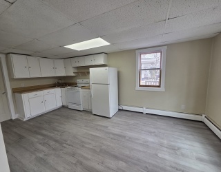 55 Pulaski St, Ware, Massachusetts, 2 Bedrooms Bedrooms, 5 Rooms Rooms,1.5 BathroomsBathrooms,Residential Lease,For Rent,Pulaski St,73494736