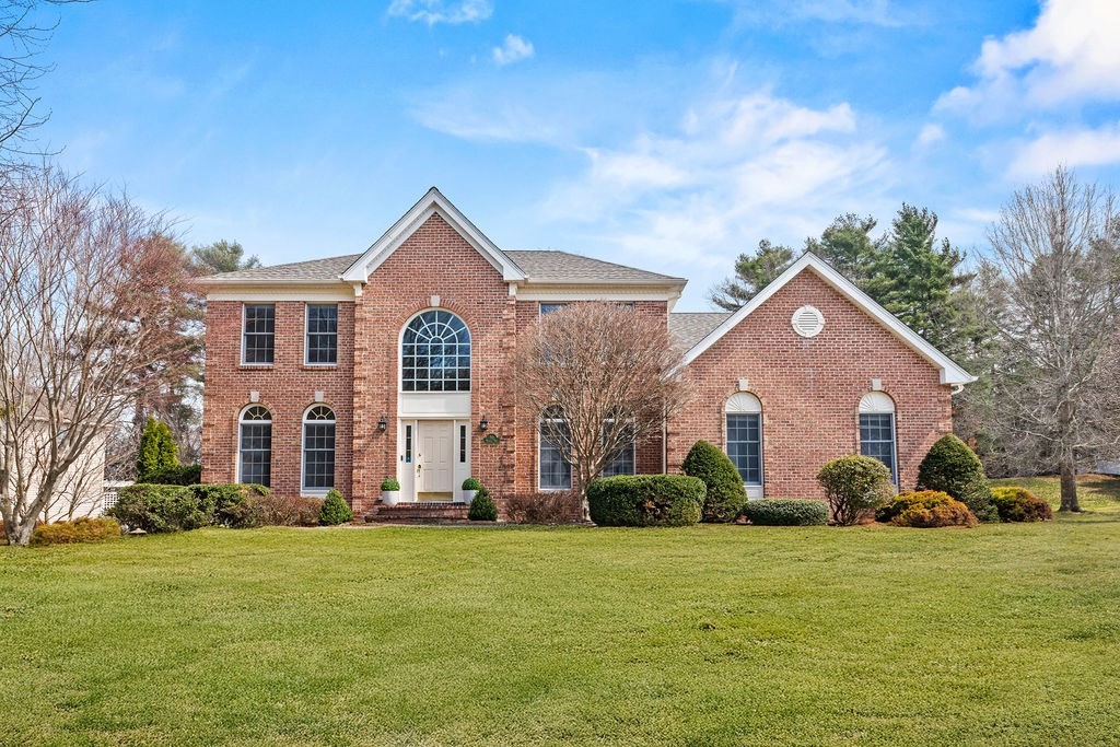 30 Hancock Rd, Franklin, Massachusetts, 4 Bedrooms Bedrooms, 9 Rooms Rooms,2.5 BathroomsBathrooms,Residential,For Sale,Hancock Rd,73494687