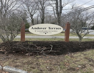 4 Longwood Drive, Andover, Massachusetts, 2 Bedrooms Bedrooms, 4 Rooms Rooms,1 BathroomBathrooms,Residential Lease,For Rent,Longwood Drive,73494780