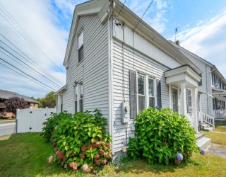 97 Mechanic St., Westfield, Massachusetts, 3 Bedrooms Bedrooms, 6 Rooms Rooms,1 BathroomBathrooms,Residential,For Sale,Mechanic St.,73494895
