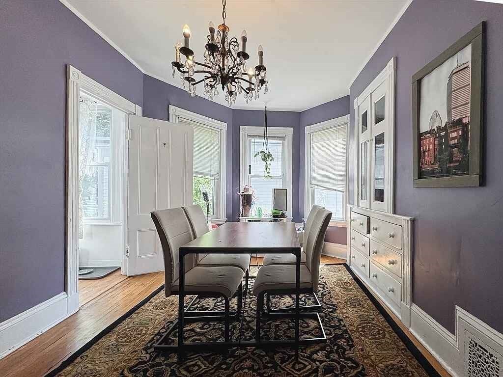 57 Bartlett St, Somerville, Massachusetts, 3 Bedrooms Bedrooms, 6 Rooms Rooms,1 BathroomBathrooms,Residential Lease,For Rent,Bartlett St,73494784