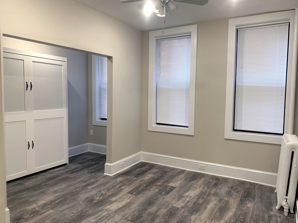 41 Edgerly Rd, Boston, Massachusetts, 4 Rooms Rooms,1 BathroomBathrooms,Residential Lease,For Rent,Edgerly Rd,73494939