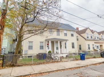 6 Webster Street, Somerville, Massachusetts, 4 Bedrooms Bedrooms, 9 Rooms Rooms,2 BathroomsBathrooms,Residential Lease,For Rent,Webster Street,73494941