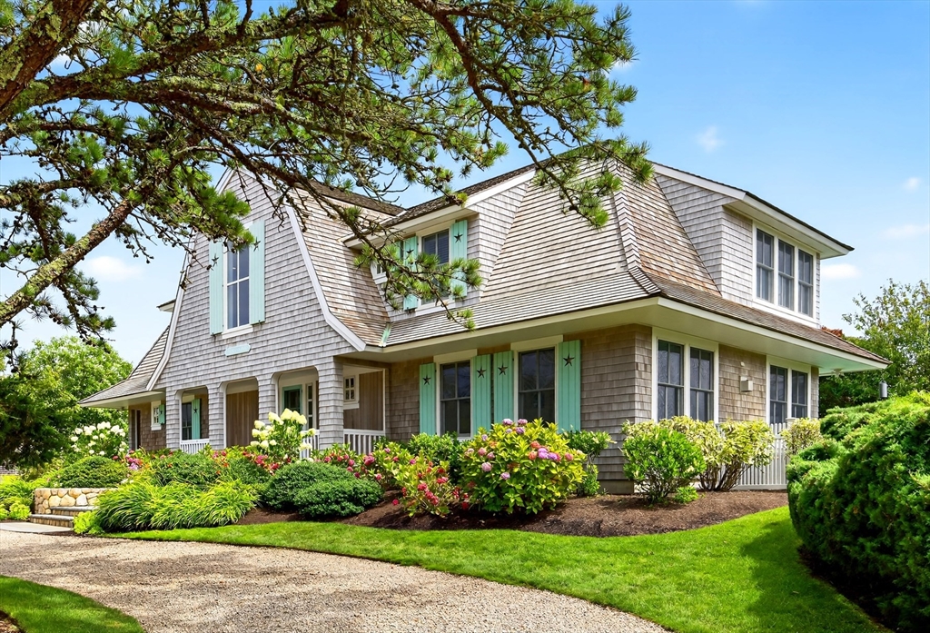 101 Morris Island Rd, Chatham, Massachusetts, 4 Bedrooms Bedrooms, 8 Rooms Rooms,4.5 BathroomsBathrooms,Residential,For Sale,Morris Island Rd,73494797