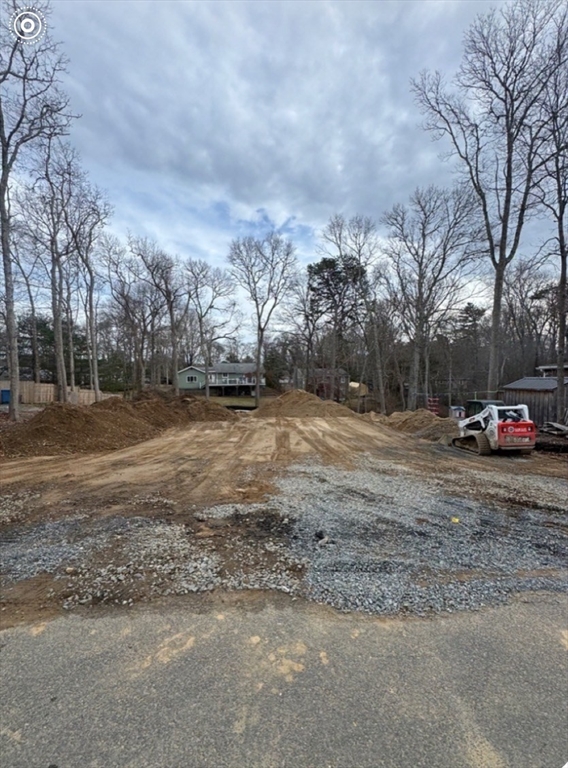 36 Pinecrest Beach Dr, Falmouth, Massachusetts, ,Land,For Sale,Pinecrest Beach Dr,73495004