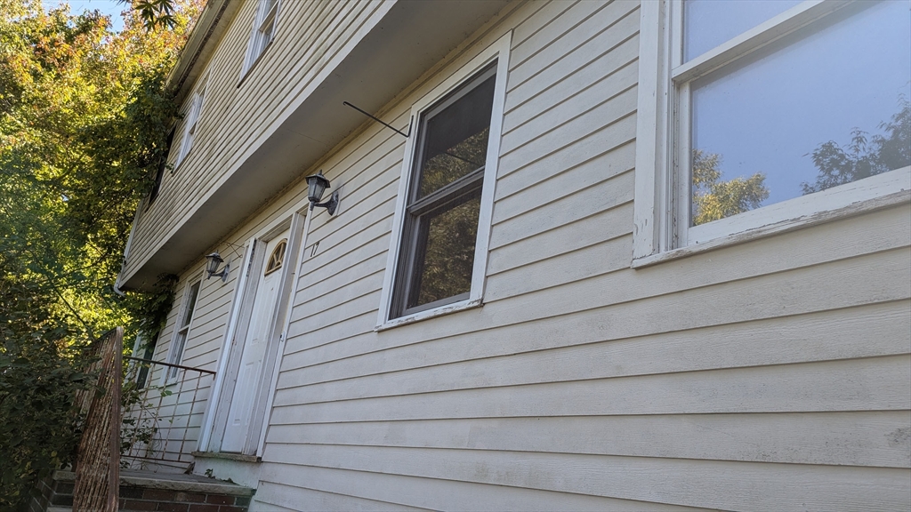 17 Ferry Rd., Methuen, Massachusetts, 4 Bedrooms Bedrooms, 8 Rooms Rooms,2.5 BathroomsBathrooms,Residential,For Sale,Ferry Rd.,73433806