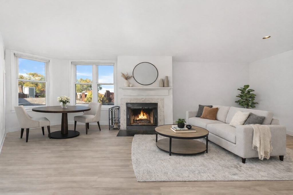 47 Harvard St, Boston, Massachusetts, 1 Bedroom Bedrooms, 3 Rooms Rooms,1 BathroomBathrooms,Residential,For Sale,Harvard St,73493471