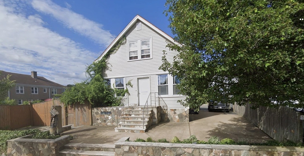 1034 N. Main Street, Randolph, Massachusetts, 1 Bedroom Bedrooms, 3 Rooms Rooms,1 BathroomBathrooms,Residential Lease,For Rent,N. Main Street,73495227