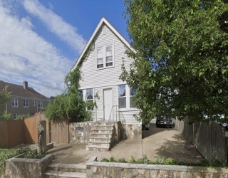 1034 N. Main Street, Randolph, Massachusetts, 1 Bedroom Bedrooms, 3 Rooms Rooms,1 BathroomBathrooms,Residential Lease,For Rent,N. Main Street,73495227