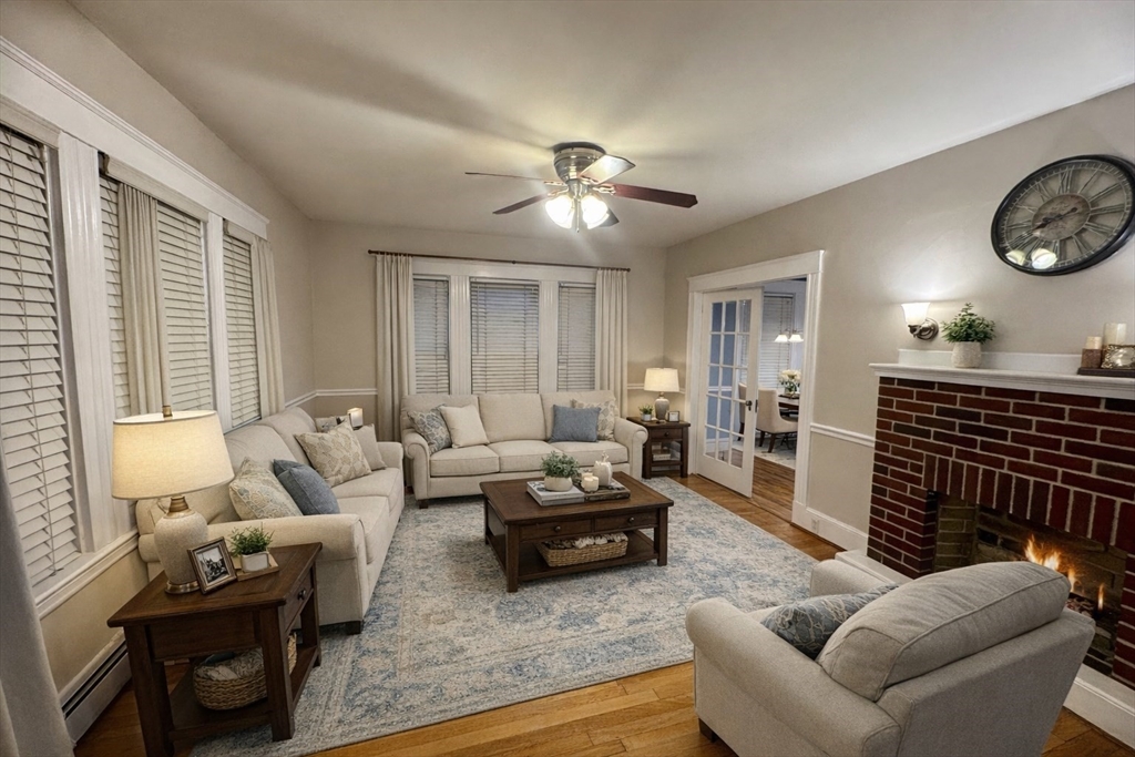 41 Cleveland Ave, Braintree, Massachusetts, 3 Bedrooms Bedrooms, 6 Rooms Rooms,1.5 BathroomsBathrooms,Residential Lease,For Rent,Cleveland Ave,73495112