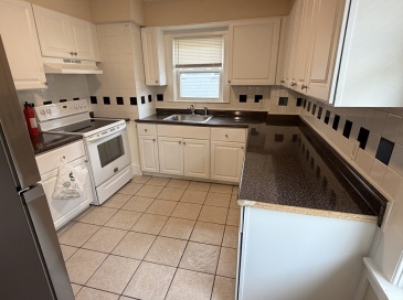 182 Princeton Ave, Waltham, Massachusetts, 4 Bedrooms Bedrooms, 7 Rooms Rooms,1 BathroomBathrooms,Residential Lease,For Rent,Princeton Ave,73495190
