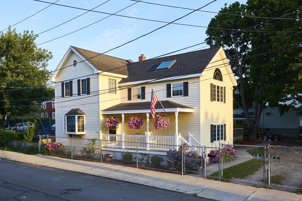 176 Coleridge St, Boston, Massachusetts, 3 Bedrooms Bedrooms, 11 Rooms Rooms,2 BathroomsBathrooms,Residential,For Sale,Coleridge St,73495210