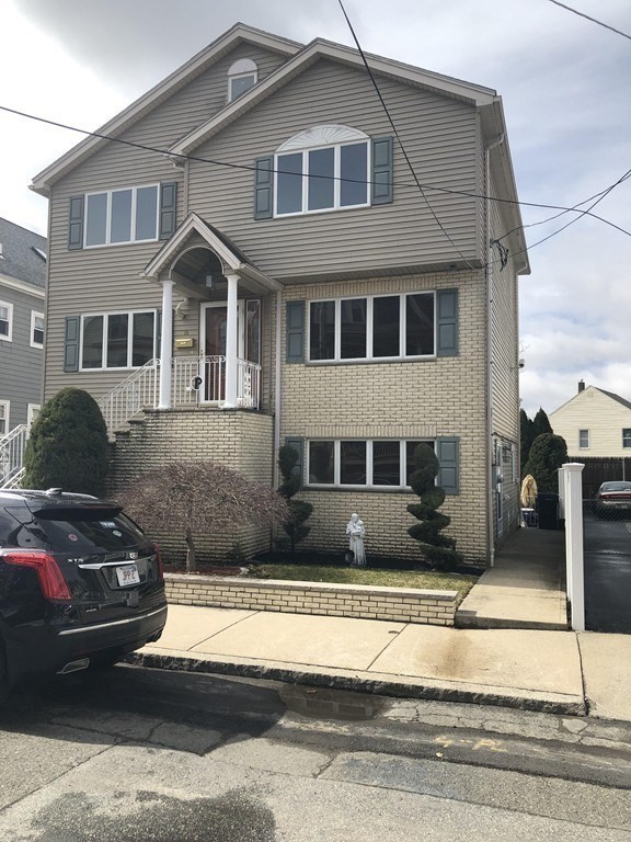 18 Belmont Park, Everett, Massachusetts, 1 Bedroom Bedrooms, 4 Rooms Rooms,1 BathroomBathrooms,Residential Lease,For Rent,Belmont Park,73495276