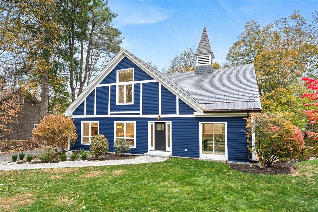 7 Cliff Rd, Wellesley, Massachusetts, 5 Bedrooms Bedrooms, 10 Rooms Rooms,3.5 BathroomsBathrooms,Residential,For Sale,Cliff Rd,73450756