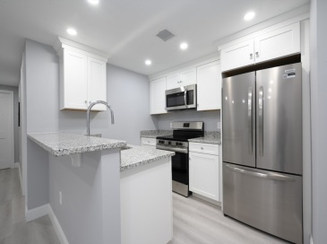 245 Elm, Braintree, Massachusetts, 2 Bedrooms Bedrooms, 5 Rooms Rooms,2 BathroomsBathrooms,Residential Lease,For Rent,Elm,73495456