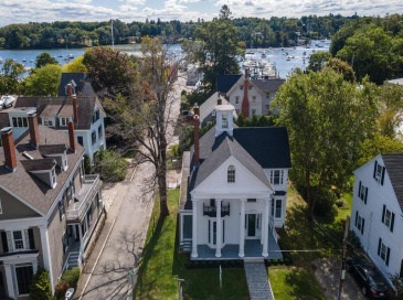 5 Ashland Ave, Manchester, Massachusetts, ,Commercial Lease,For Rent,Ashland Ave,73495287 5 Ashland Ave, Manchester, Massachusetts, ,Commercial Lease,For Rent,Ashland Ave,73495287