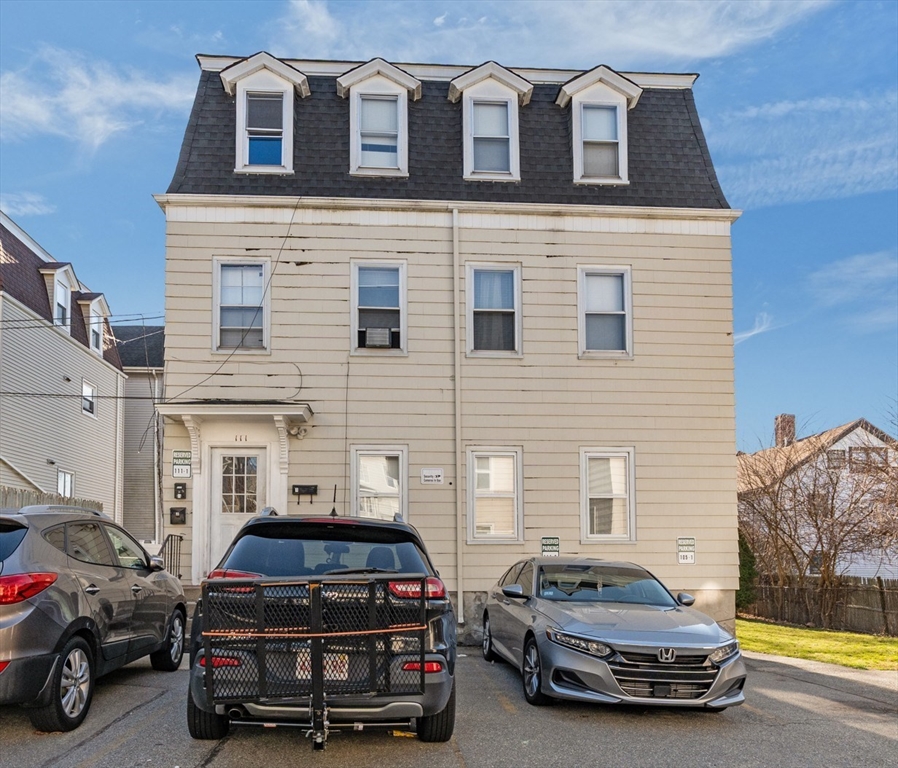 111 Park St, Fall River, Massachusetts, 9 Bedrooms Bedrooms, 15 Rooms Rooms,3 BathroomsBathrooms,Residential Income,For Sale,Park St,73463825