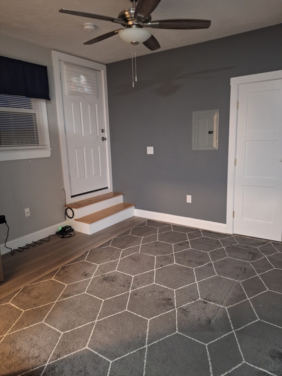 527 Nantasket Ave, Hull, Massachusetts, 1 Room Rooms,1 BathroomBathrooms,Residential Lease,For Rent,Nantasket Ave,73495398