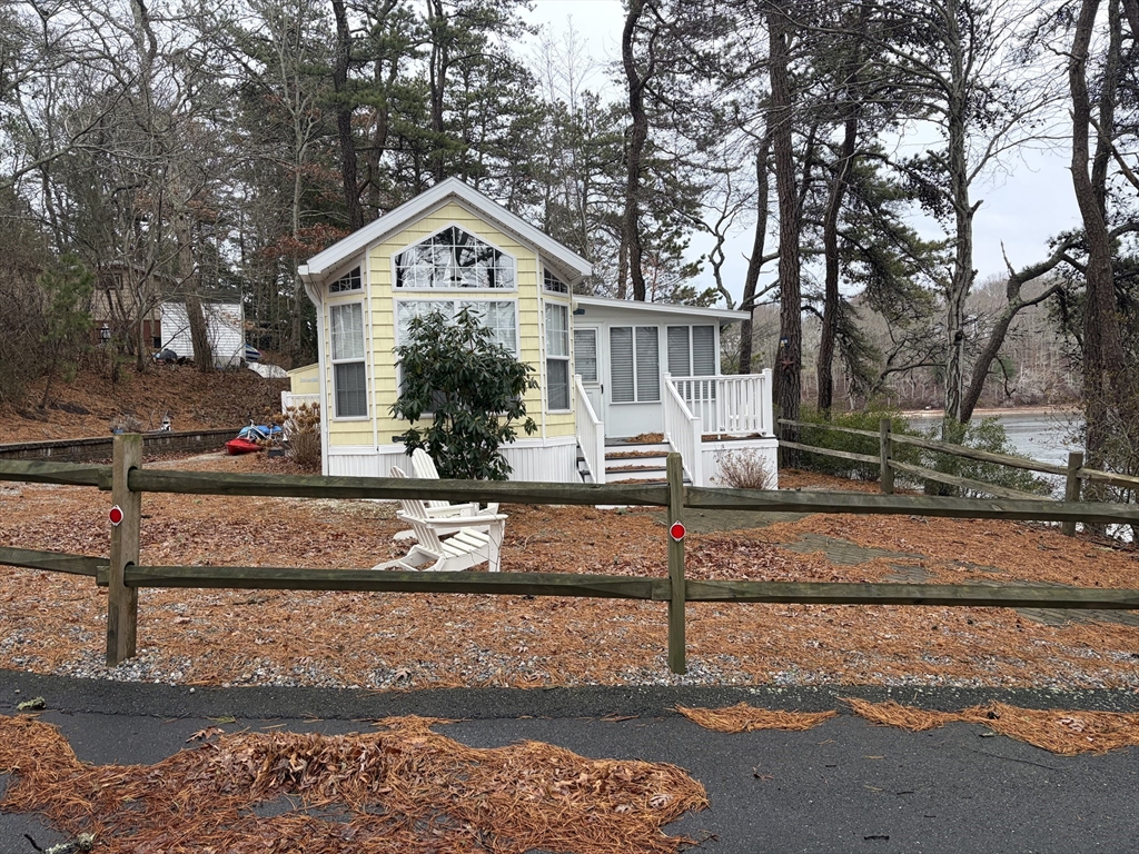 185 Cotuit Road, Sandwich, Massachusetts, 1 Bedroom Bedrooms, 5 Rooms Rooms,1 BathroomBathrooms,Residential,For Sale,Cotuit Road,73495511