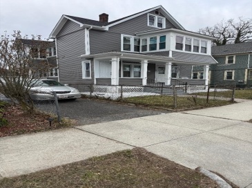 44-46 Edgewood St, Springfield, Massachusetts, 4 Bedrooms Bedrooms, 10 Rooms Rooms,2 BathroomsBathrooms,Residential Income,For Sale,Edgewood St,73495527 44-46 Edgewood St, Springfield, Massachusetts, 4 Bedrooms Bedrooms, 10 Rooms Rooms,2 BathroomsBathrooms,Residential Income,For Sale,Edgewood St,73495527