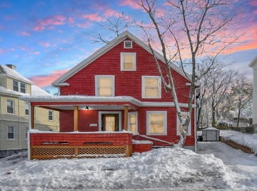 70 Grant St, Lynn, Massachusetts, 3 Bedrooms Bedrooms, 6 Rooms Rooms,1.5 BathroomsBathrooms,Residential,For Sale,Grant St,73474195 70 Grant St, Lynn, Massachusetts, 3 Bedrooms Bedrooms, 6 Rooms Rooms,1.5 BathroomsBathrooms,Residential,For Sale,Grant St,73474195
