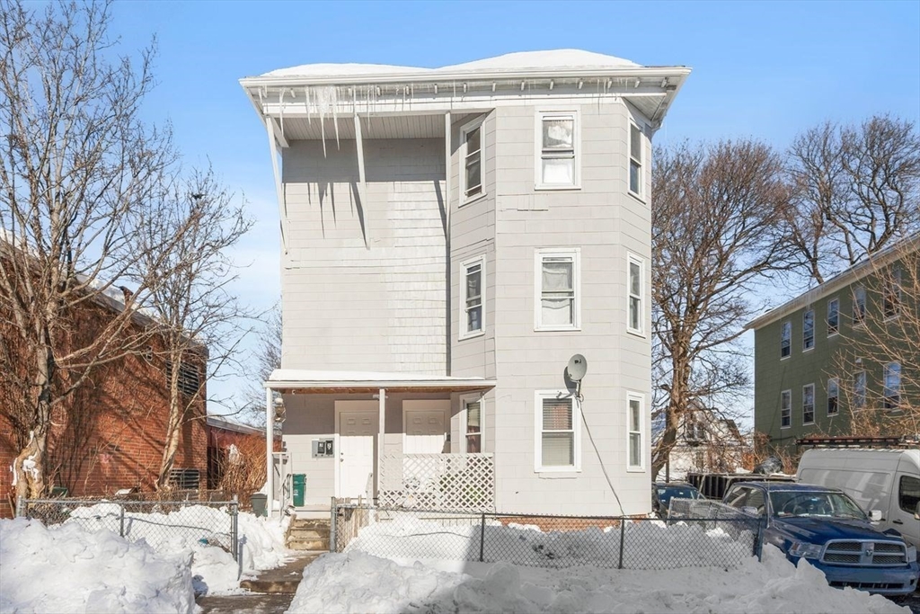 49 South Street, Worcester, Massachusetts, 9 Bedrooms Bedrooms, 21 Rooms Rooms,3 BathroomsBathrooms,Residential Income,For Sale,South Street,73472509
