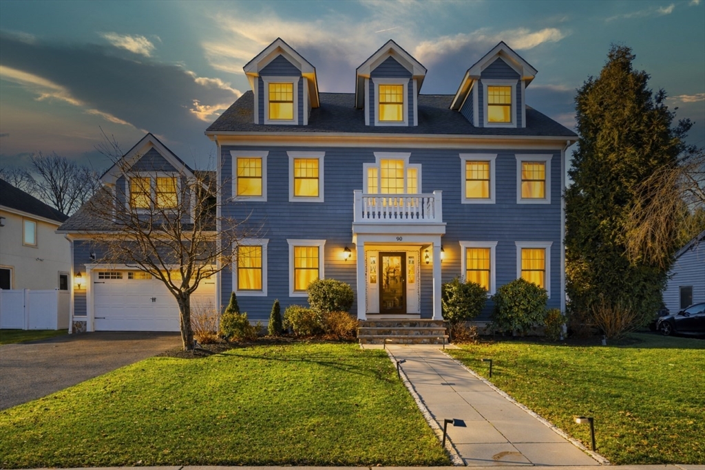 90 Mccarthy Rd, Newton, Massachusetts, 5 Bedrooms Bedrooms, 8 Rooms Rooms,4.5 BathroomsBathrooms,Residential,For Sale,Mccarthy Rd,73474506