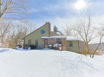 28 Gilfillan Rd, North Smithfield, Rhode Island, 3 Bedrooms Bedrooms, 7 Rooms Rooms,2.5 BathroomsBathrooms,Residential,For Sale,Gilfillan Rd,73482095 28 Gilfillan Rd, North Smithfield, Rhode Island, 3 Bedrooms Bedrooms, 7 Rooms Rooms,2.5 BathroomsBathrooms,Residential,For Sale,Gilfillan Rd,73482095