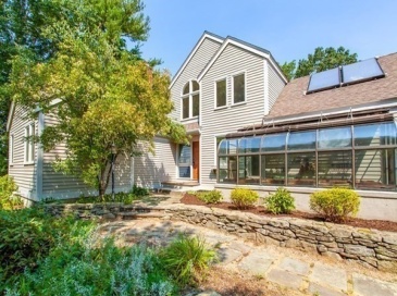 2160 Main St, Concord, Massachusetts, 4 Bedrooms Bedrooms, 9 Rooms Rooms,3.5 BathroomsBathrooms,Residential Lease,For Rent,Main St,73495623