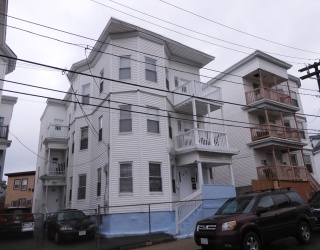 22-24 Cedar St., Lawrence, Massachusetts, 10 Bedrooms Bedrooms, 18 Rooms Rooms,3 BathroomsBathrooms,Residential Income,For Sale,Cedar St.,73495575