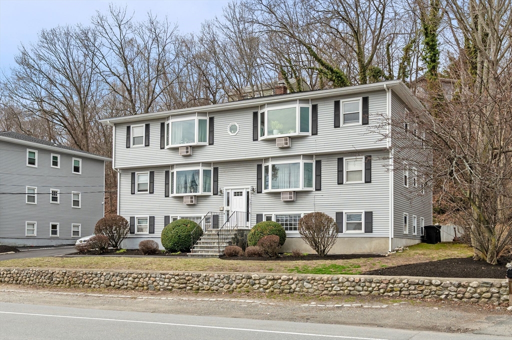 121 Cambridge Rd, Woburn, Massachusetts, 2 Bedrooms Bedrooms, 4 Rooms Rooms,1 BathroomBathrooms,Residential Lease,For Rent,Cambridge Rd,73495658