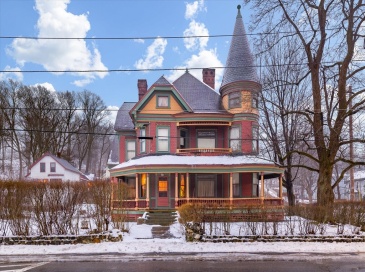 503 School St, Athol, Massachusetts, 8 Bedrooms Bedrooms, 16 Rooms Rooms,2 BathroomsBathrooms,Residential,For Sale,School St,73339195