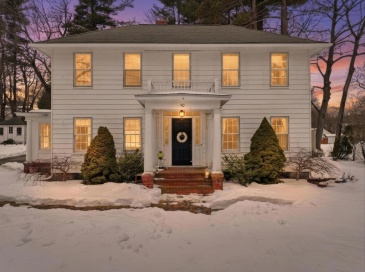 40 Bryn Mawr Ave, Auburn, Massachusetts, 3 Bedrooms Bedrooms, 7 Rooms Rooms,1.5 BathroomsBathrooms,Residential,For Sale,Bryn Mawr Ave,73480636