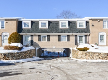 16 Cannongate, Tyngsborough, Massachusetts, 2 Bedrooms Bedrooms, 5 Rooms Rooms,1.5 BathroomsBathrooms,Residential,For Sale,Cannongate,73476899